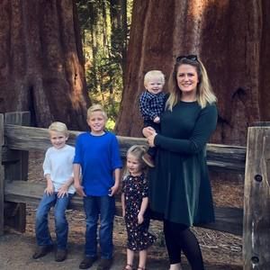 Meet your Posher, Kacey